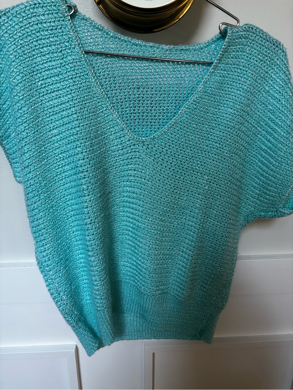 Lightweight V-Neck Knit Sweater - Seafoam Blue